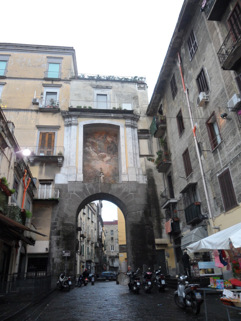 portasangennaro1-768x1024